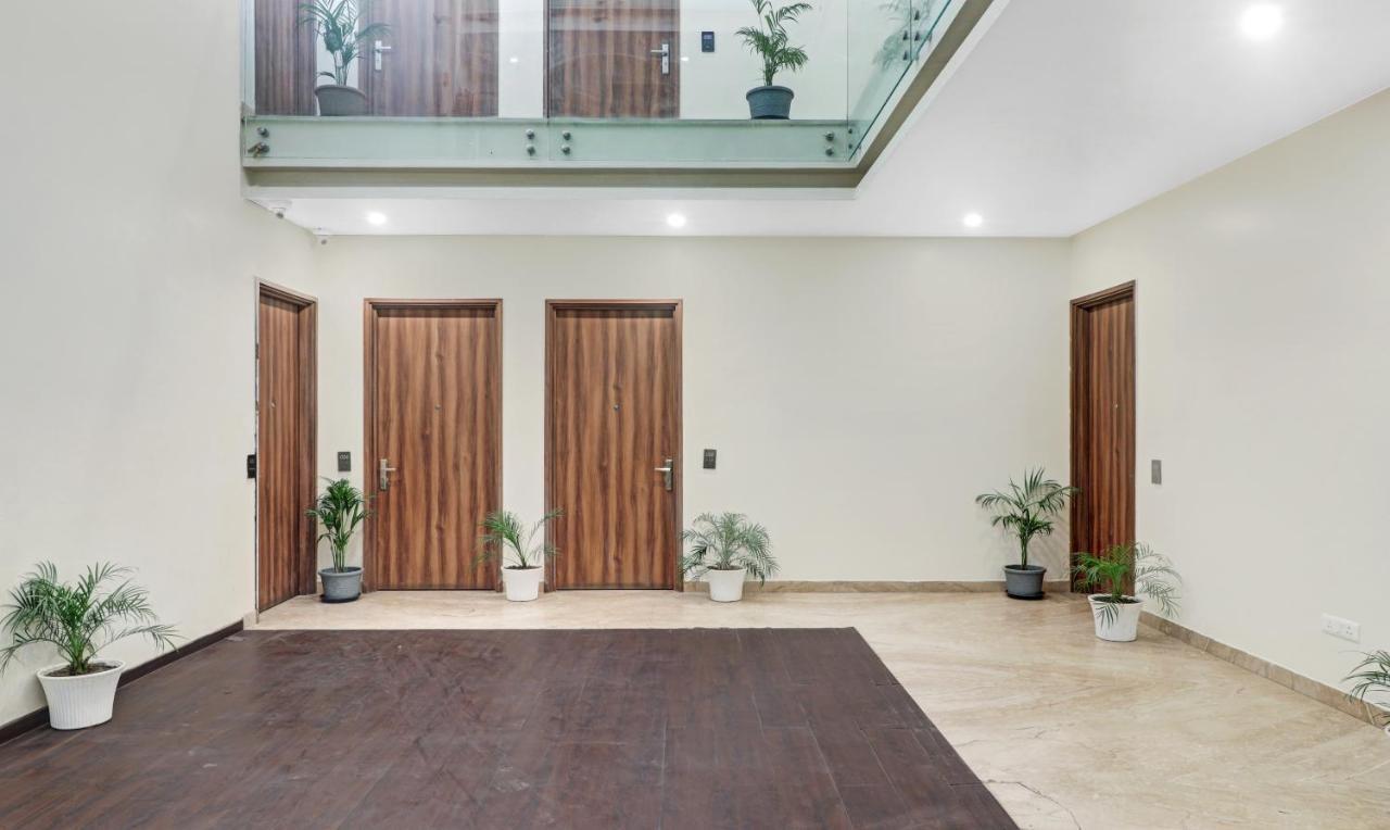 Hotel The Archer Artemis Hospital Road Sector 52 Гургаон Екстериор снимка